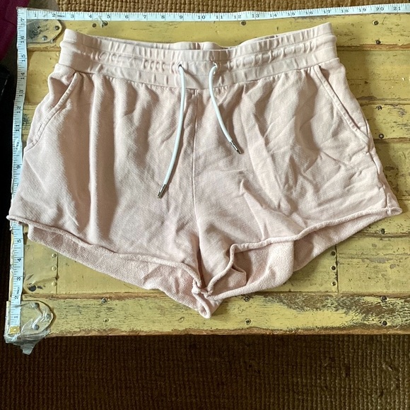 MATE THE LABEL FREE PEOPLE STRETC BLUSH ORGANIC COTTON TERRY LOUNGE SWEAT SHORTS - Picture 12 of 16